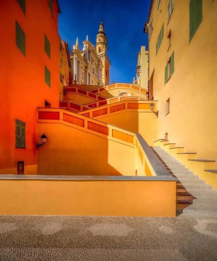 2025 Monaco Gp Formula 1 - 4 Persons - Private Parking - Full Renovated - Clim - Fast Wifi - Modern Premium Room Apartmán Menton