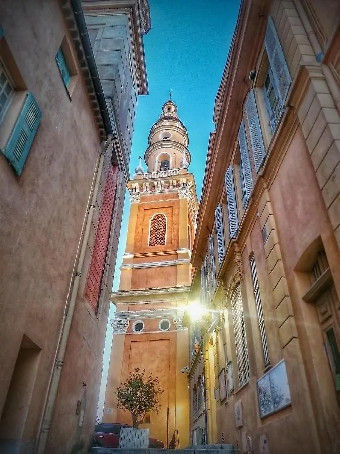 2025 Monaco Gp Formula 1 - 4 Persons - Private Parking - Full Renovated - Clim - Fast Wifi - Modern Premium Room 0*, Menton