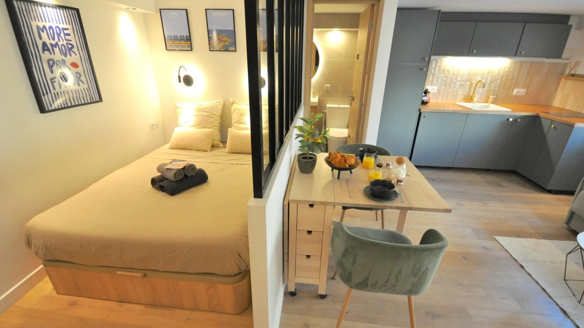 4 Personnes- Menton - Monaco - Plages - Neuf Frankreich