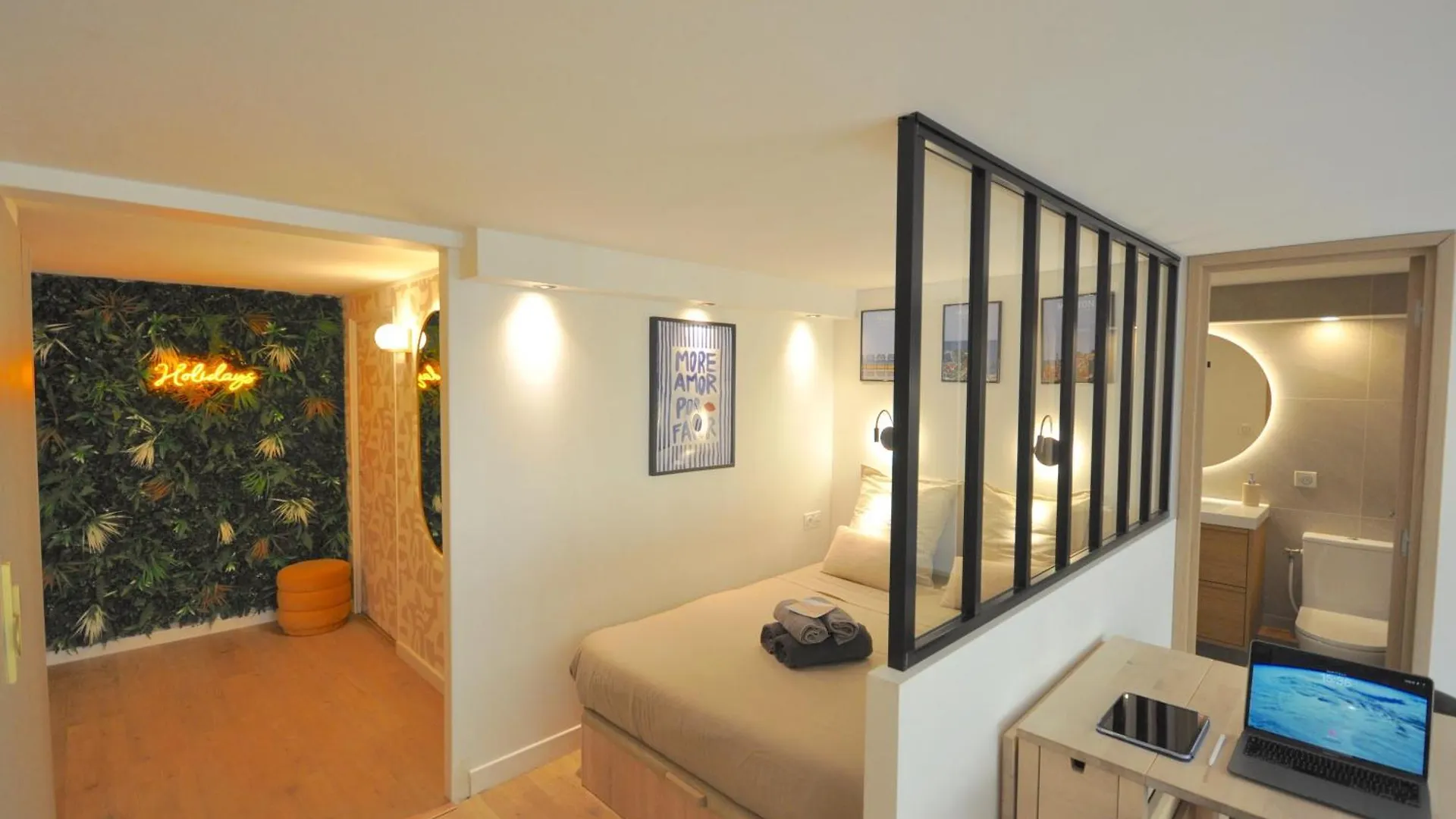 4 Personnes- Menton - Monaco - Plages - Neuf Apartment